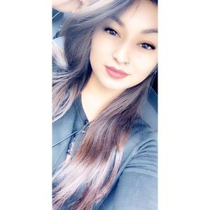 Meet your Posher, Nadia